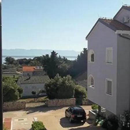 Ugljanski Gusari Appartement Ugljan